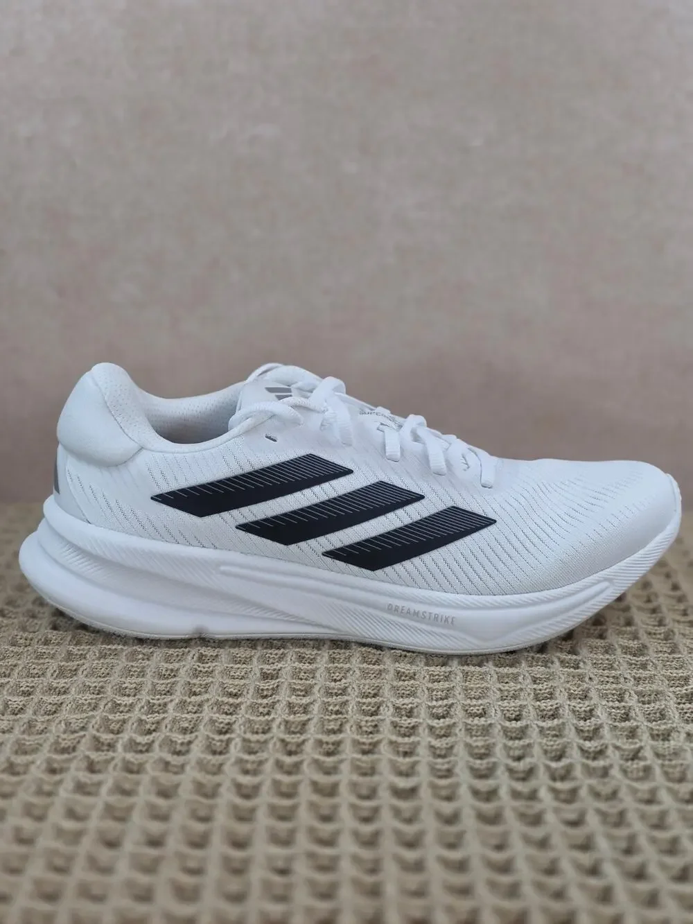 Adidas Supernova Ease M Men’s 9.5 White Dash Grey Silver – Brand New in Box